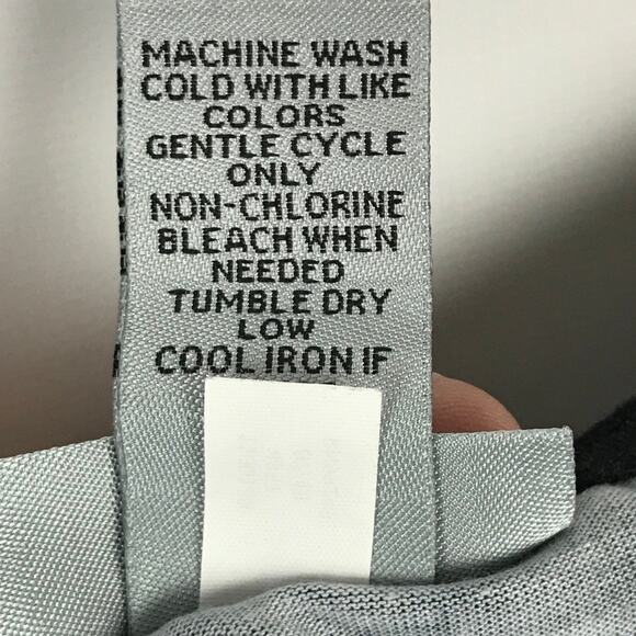 Catherines 3X Purple Floral on Black Silver Embellishments Bell Sleeve Blouse - Picture 6 of 8